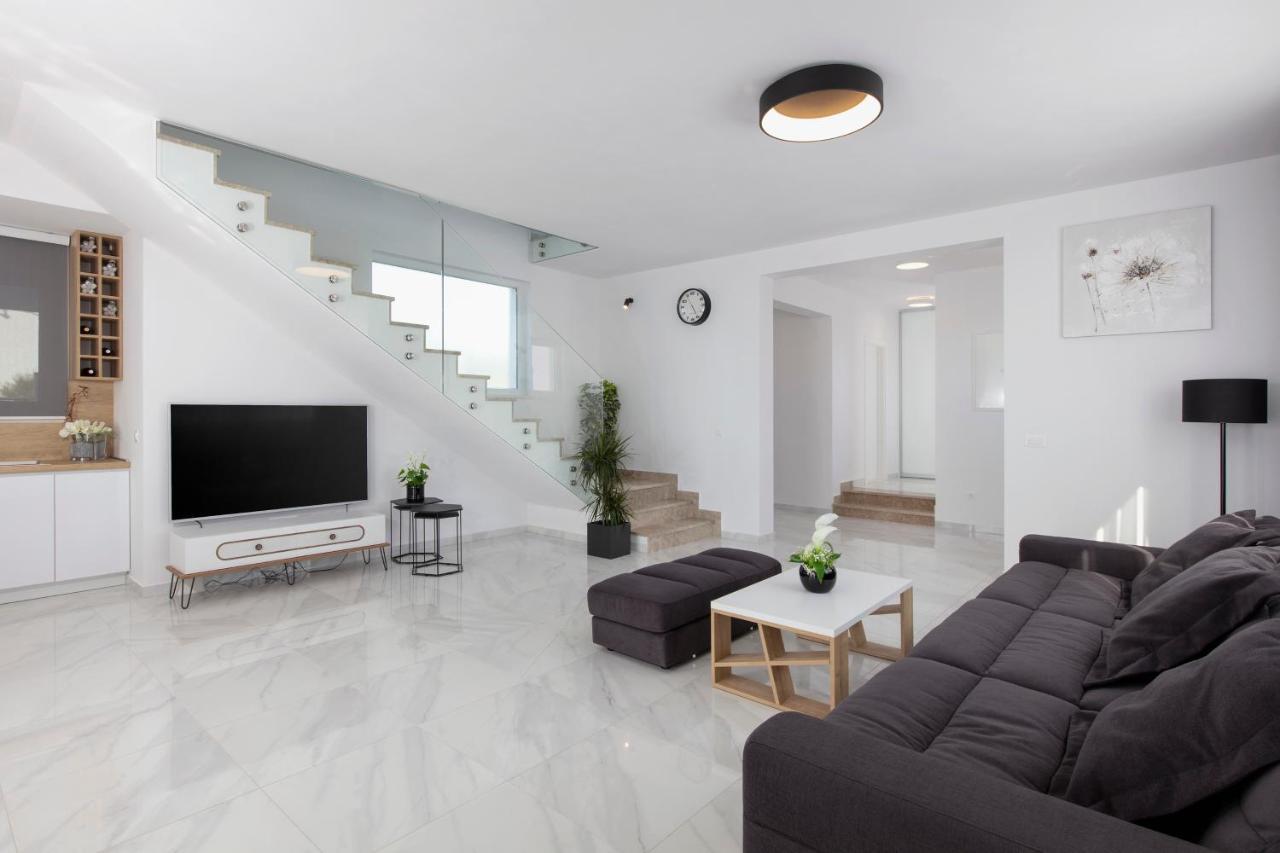Villa Le Soleil Рогозница Экстерьер фото