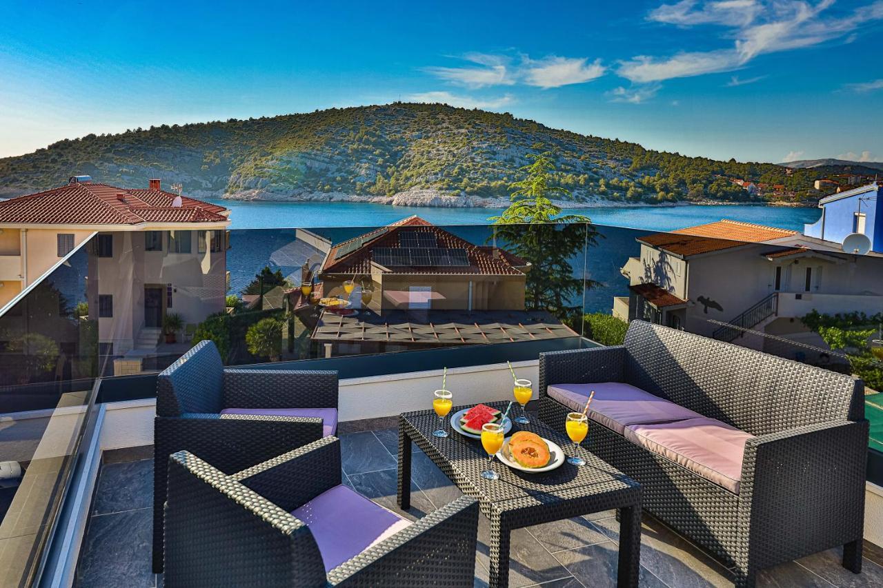 Villa Le Soleil Рогозница Экстерьер фото